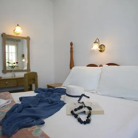 Dolphin Hotel Skopelos Town Exterior photo
