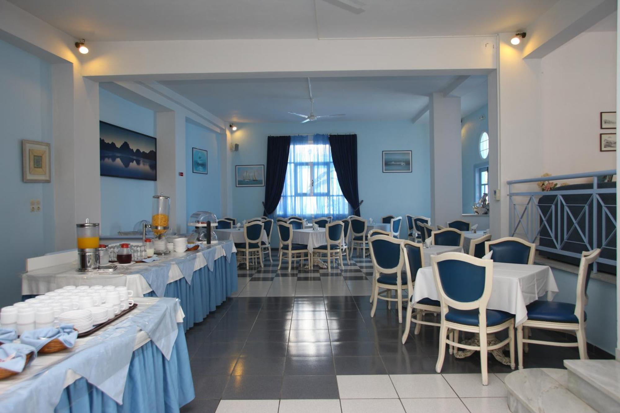 Hotel Dolphin