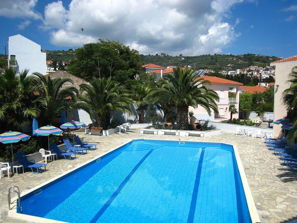 Dolphin Hotel Skopelos